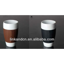 KC-00940 ceramic mug with silicone lid and sleeve